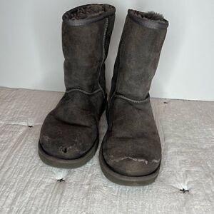 Ugg boot Used Grey Size 8